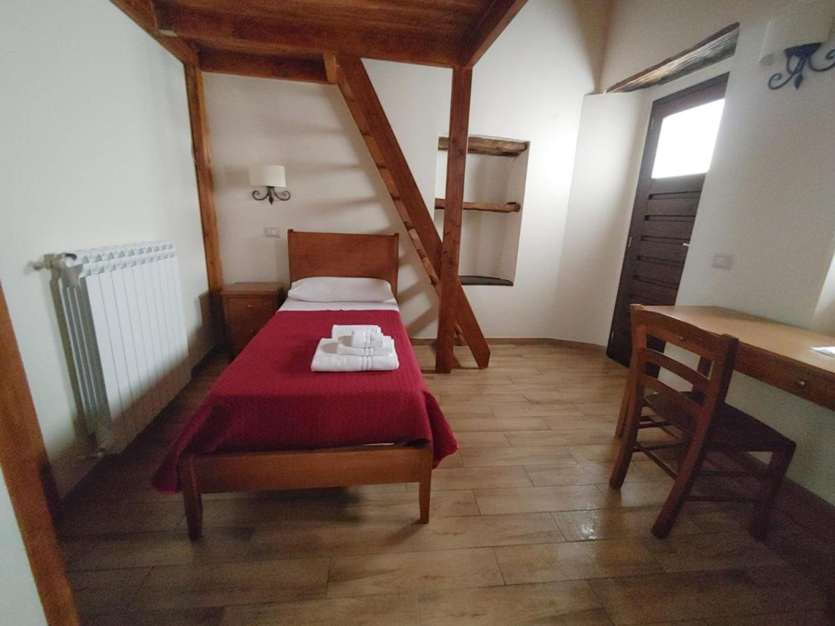 Borgo Sciugolo Bed and Breakfast Baselice Exteriör bild