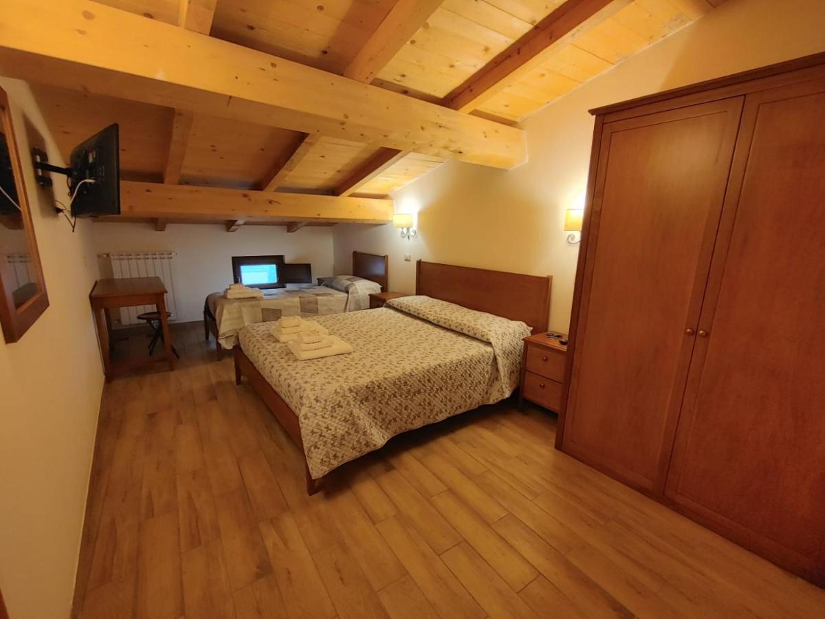 Borgo Sciugolo Bed and Breakfast Baselice Exteriör bild