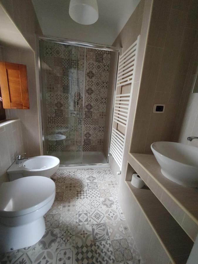 Borgo Sciugolo Bed and Breakfast Baselice Exteriör bild