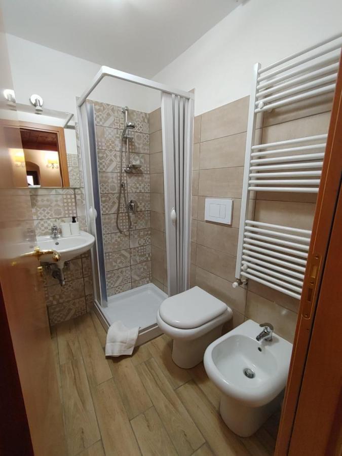 Borgo Sciugolo Bed and Breakfast Baselice Exteriör bild