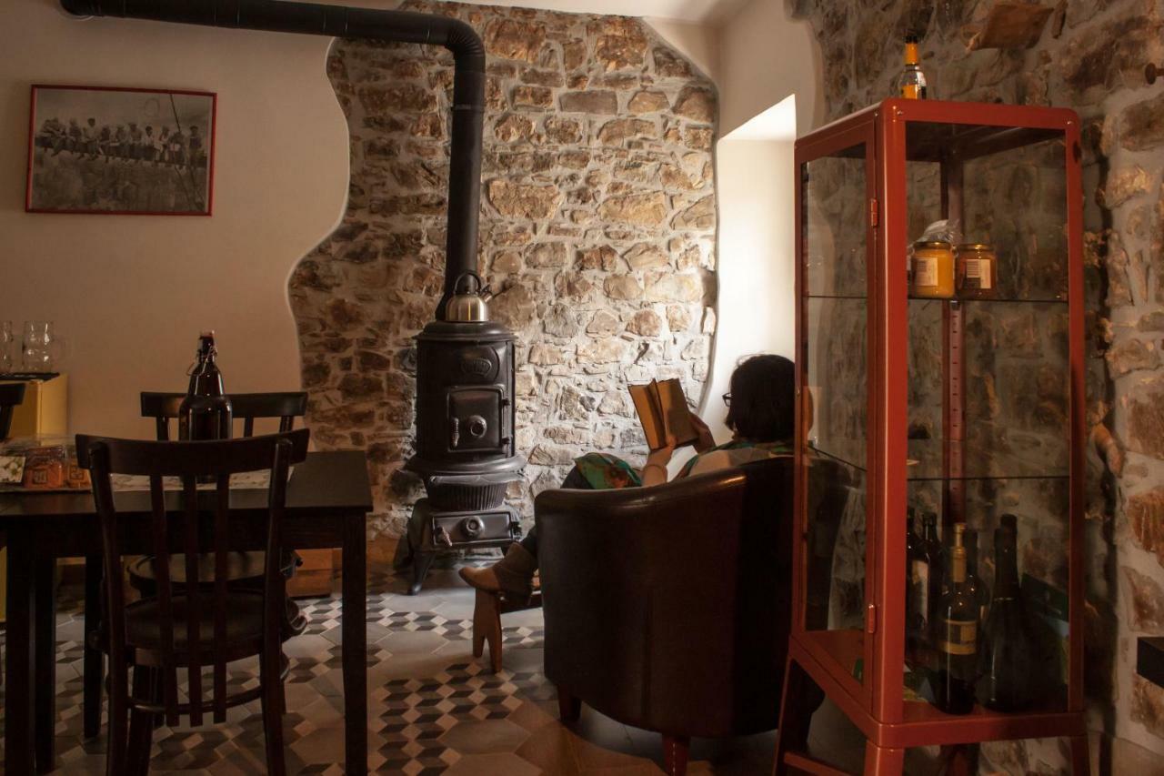 Borgo Sciugolo Bed and Breakfast Baselice Exteriör bild